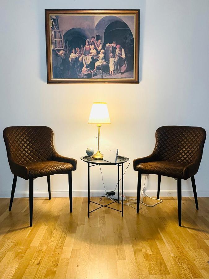 Direct Center-privat Rooms-5 Minutes Mariahilferstrasse Accommodatie bij particulieren *